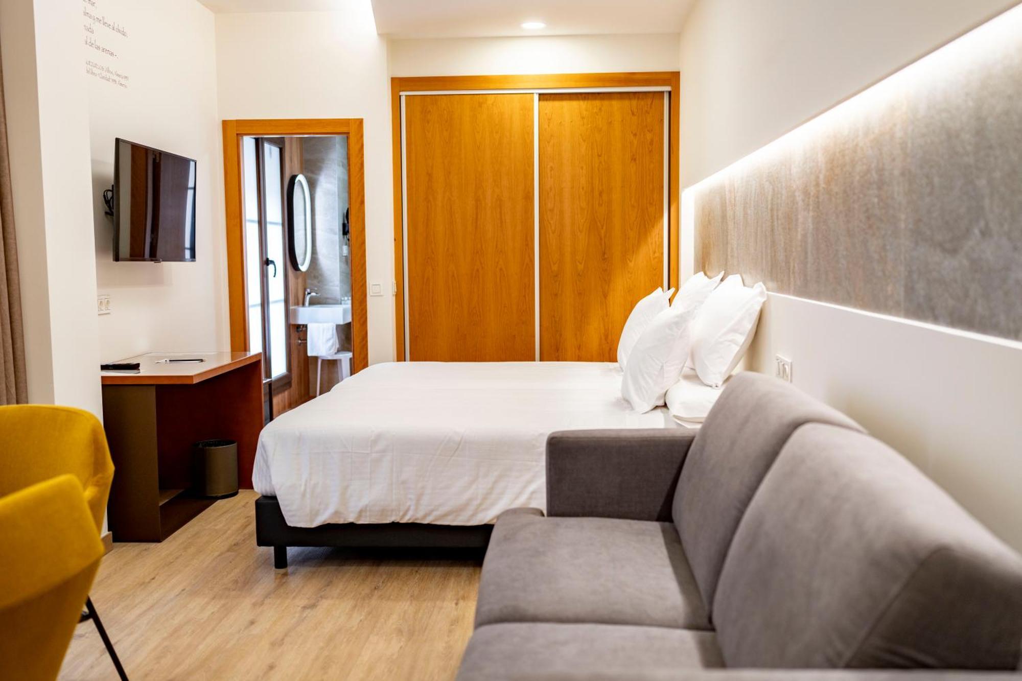 Torreluz Suites Almería Exterior foto